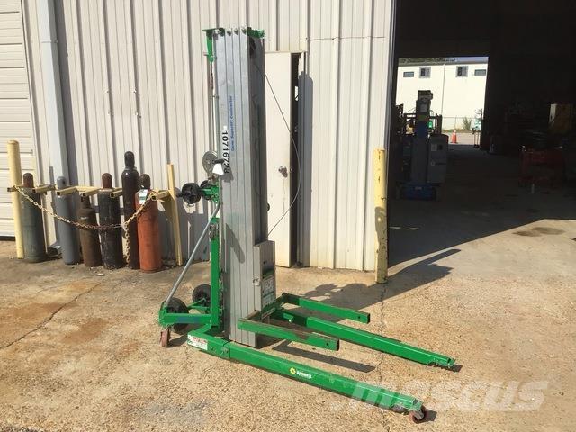 Genie SLC-24 Navijáky, kladkostroje a stavební výtahy