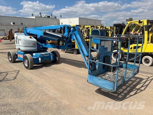 Genie Z-45/25J Kloubové plošiny