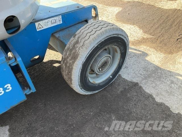 Genie Z45/25J Kloubové plošiny