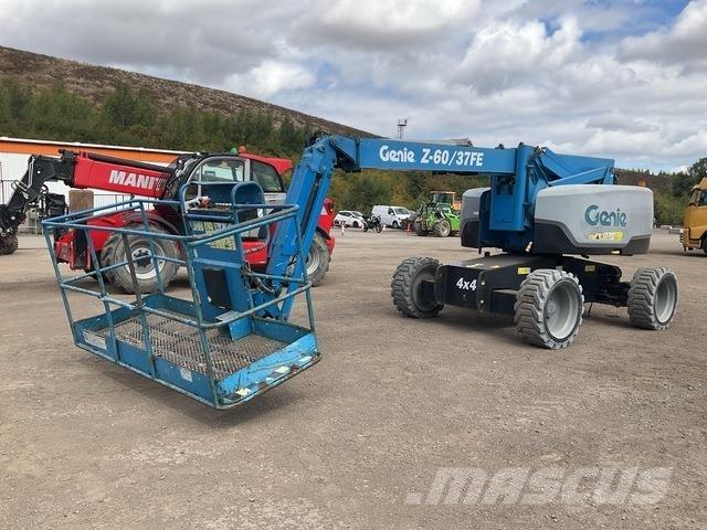 Genie Z60/37 Kloubové plošiny