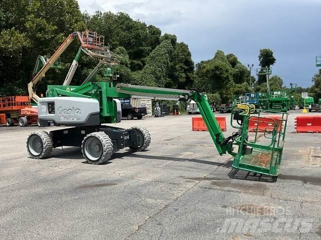 Genie Z60/37FE Kloubové plošiny