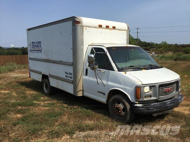 GMC 3500 Skříňová nástavba