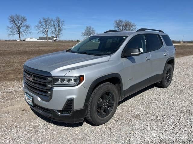 GMC Acadia Osobní vozy
