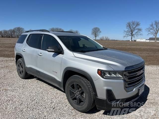 GMC Acadia Osobní vozy
