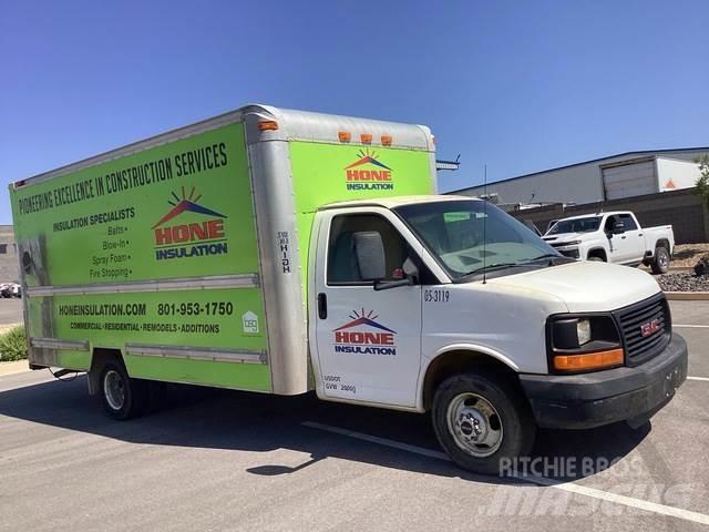 GMC C3500 Skříňová nástavba