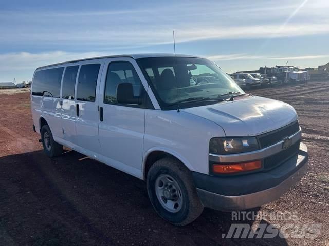 GMC Express Osobní vozy