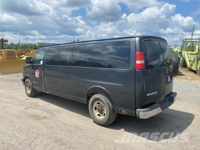 GMC G3500 Osobní vozy