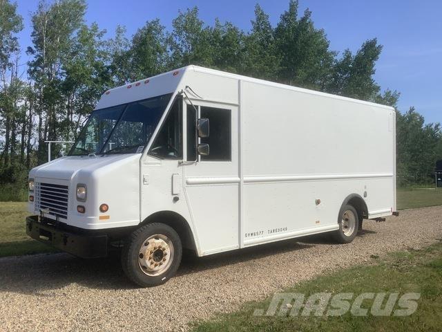 GMC Workhorse Skříňová nástavba