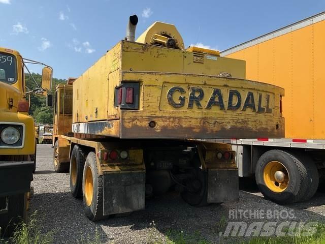 Gradall 4100 Kolová rýpadla