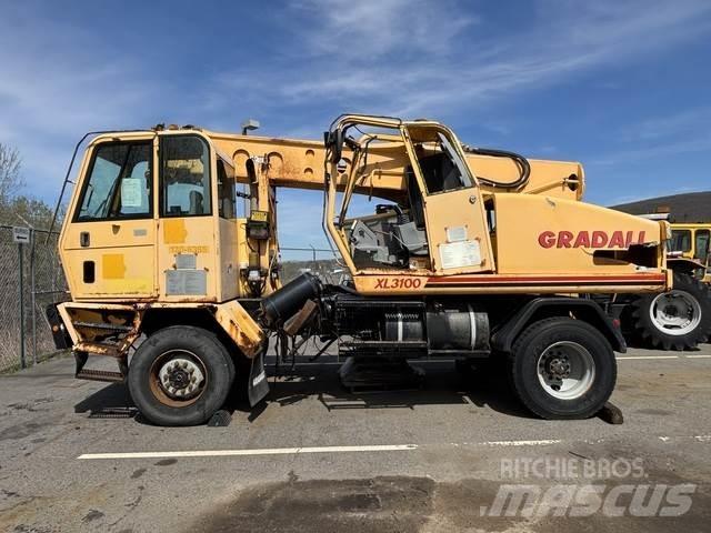 Gradall XL3100 Kolová rýpadla