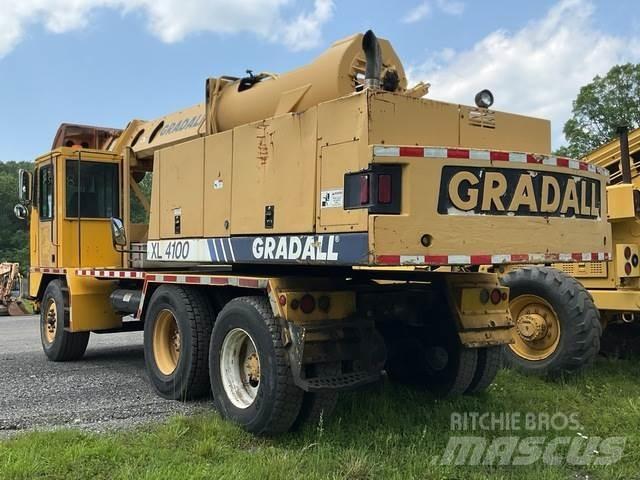 Gradall XL4100 Kolová rýpadla
