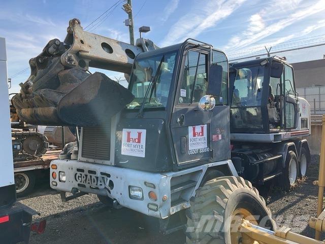 Gradall XL4100 Kolová rýpadla