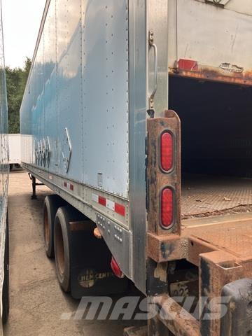 Great Dane  Skříňové přívěsy