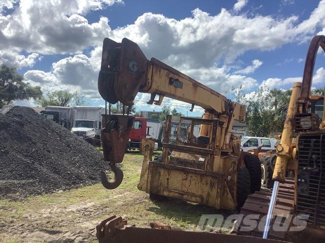 Grove  Jeřáby pro těžký terén