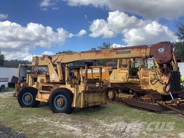 Grove  Jeřáby pro těžký terén