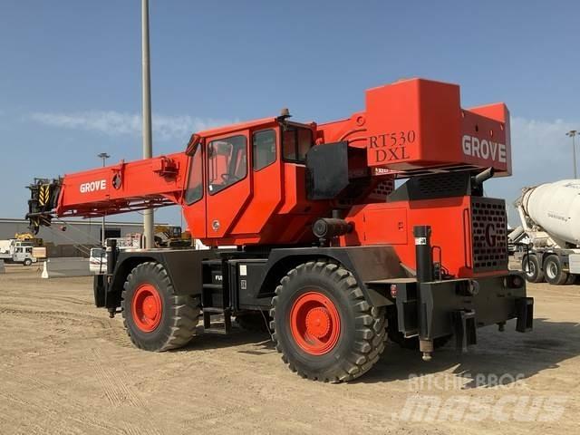 Grove RT530DXL Jeřáby pro těžký terén