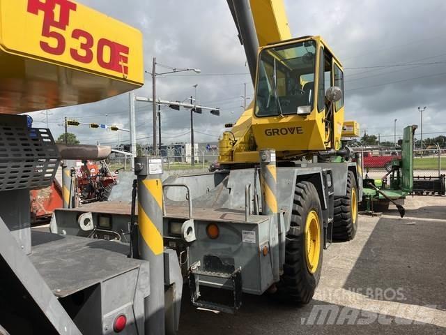Grove RT530E Jeřáby pro těžký terén