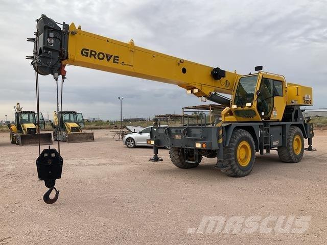 Grove RT530E-2 Jeřáby pro těžký terén