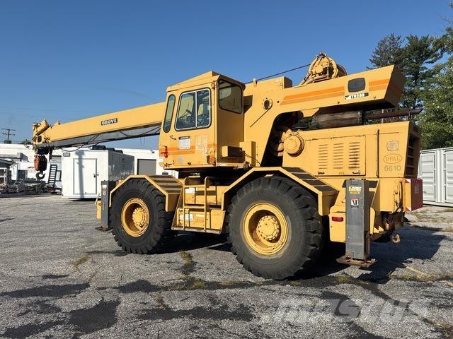 Grove RT620S Jeřáby pro těžký terén