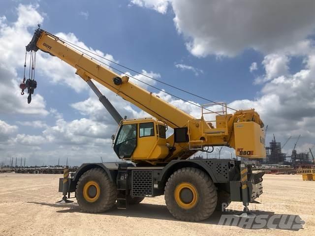 Grove RT880E Jeřáby pro těžký terén