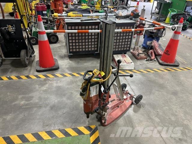 Hilti DD-250E Vrtací stroje
