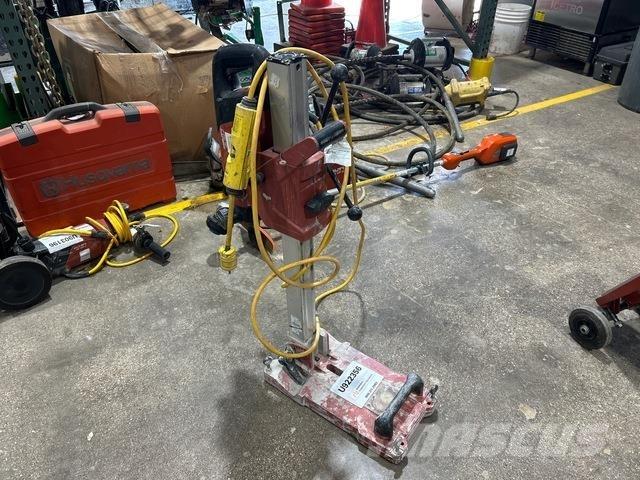 Hilti DD150BS Vrtací stroje