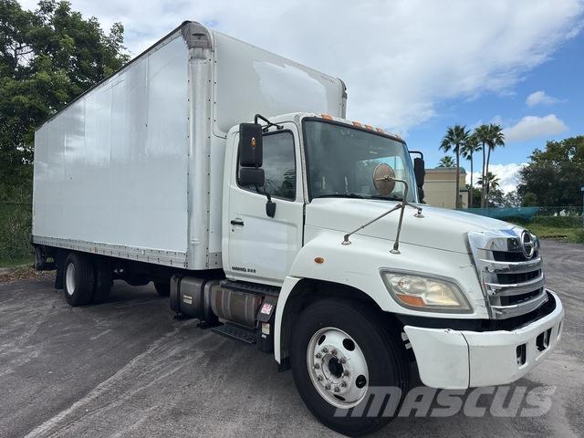 Hino  Skříňová nástavba