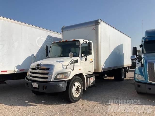 Hino 268 Skříňová nástavba