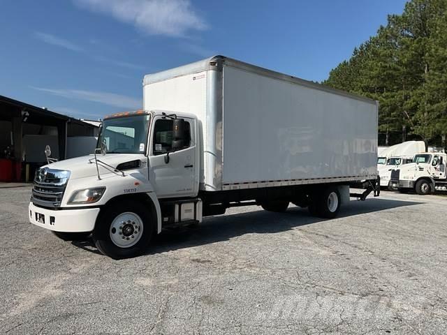 Hino 268 Skříňová nástavba