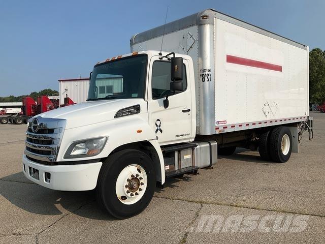 Hino 268 Skříňová nástavba