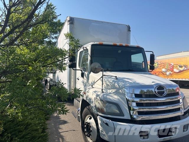 Hino 268 Skříňová nástavba