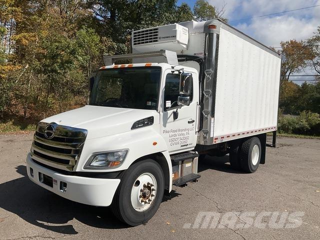 Hino 268 Chladírenské nákladní vozy