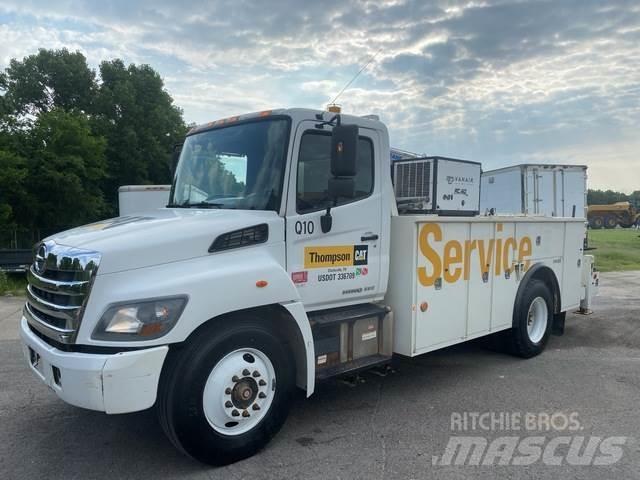 Hino 338 Komunální / Multi-užitková vozidla