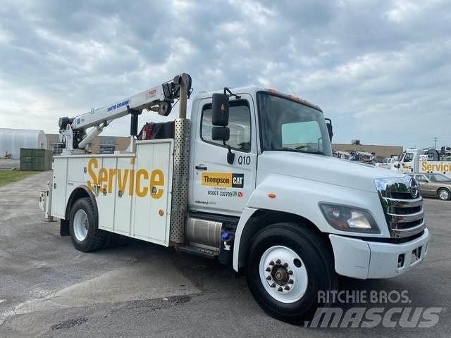 Hino 338 Komunální / Multi-užitková vozidla