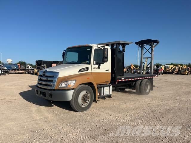 Hino 338 Komunální / Multi-užitková vozidla