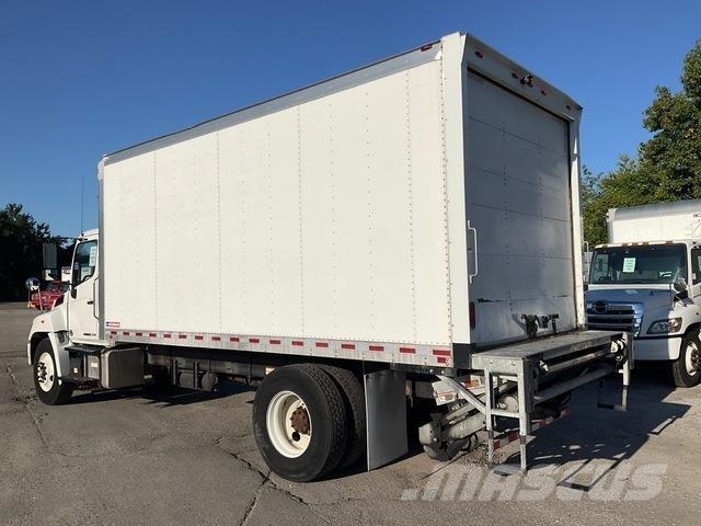 Hino 338 Skříňová nástavba