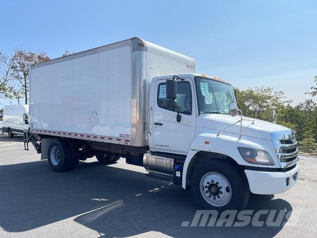 Hino 338 Skříňová nástavba