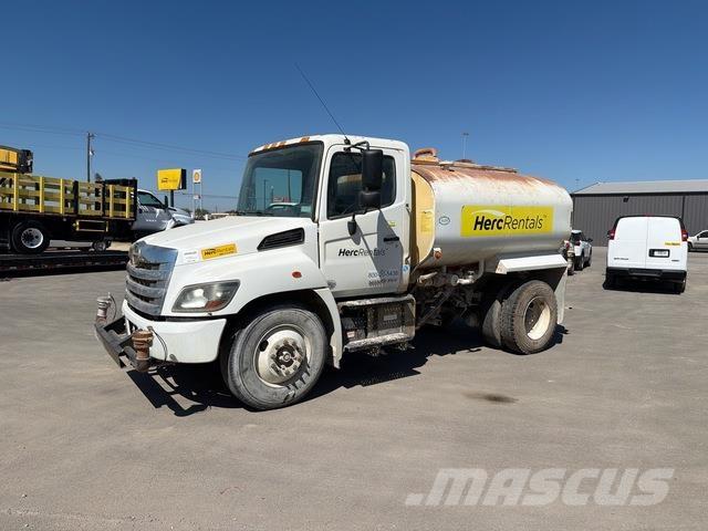 Hino 338 Cisterny na vodu