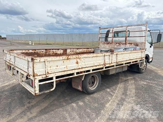 Hino Dutro Valníky/Sklápěcí bočnice