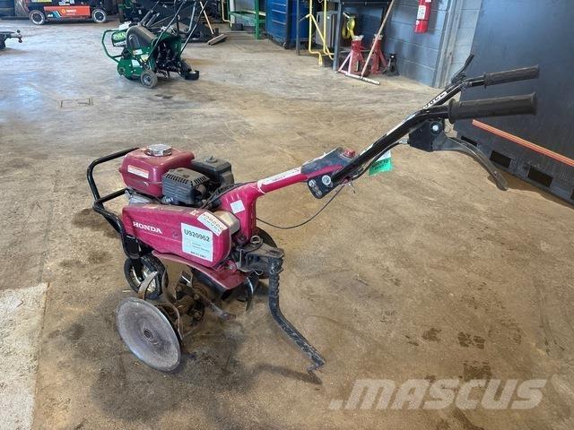Honda FC600AC Rotační brány a půdní frézy