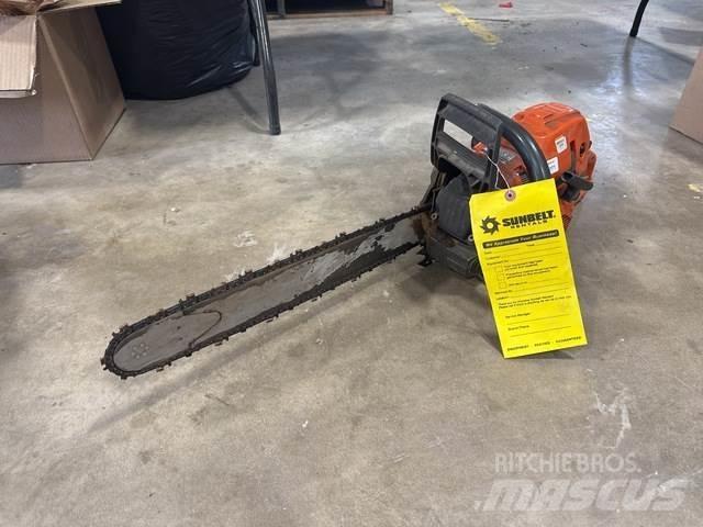 Husqvarna 555 Stavebnictví - ostatní