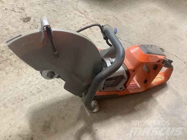 Husqvarna K1 Ostatní komponenty