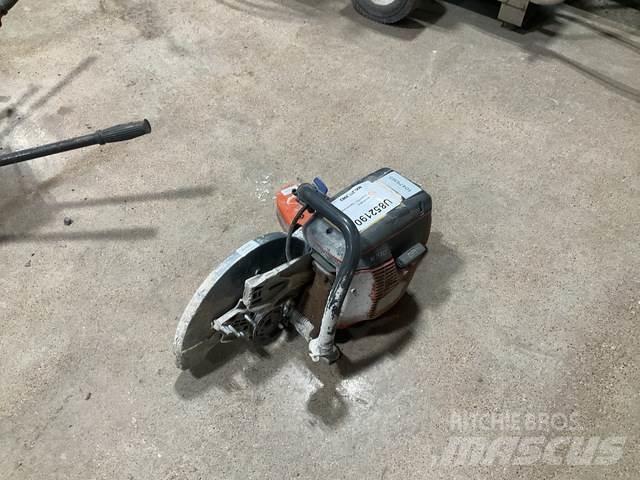 Husqvarna K770 Ostatní komponenty