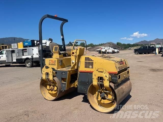 Hypac C754B Tandemové válce