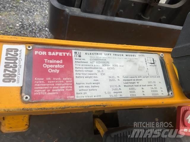 Hyster E40XL Akumulátorové vozíky
