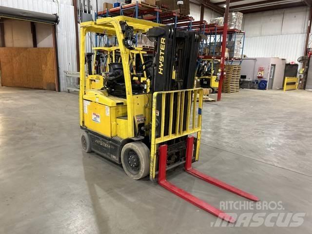 Hyster E50XN Akumulátorové vozíky