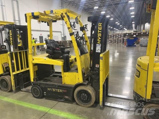 Hyster E50XN Akumulátorové vozíky