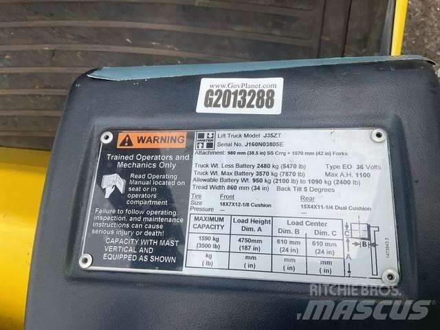 Hyster J35ZT Akumulátorové vozíky