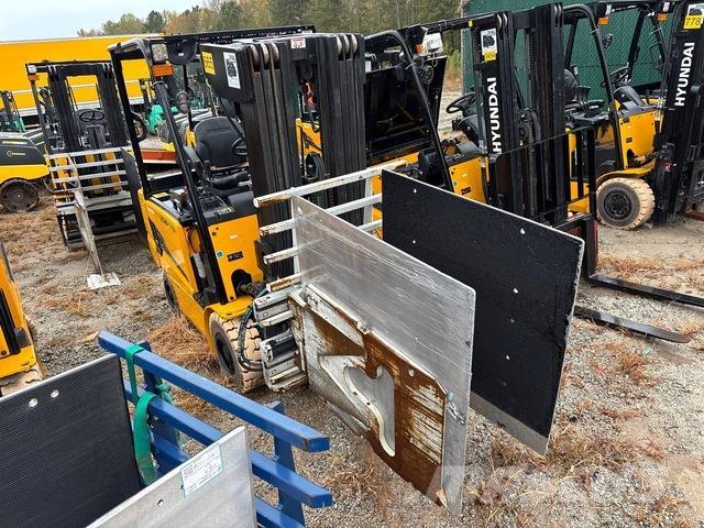 Hyundai 25B-9U Akumulátorové vozíky