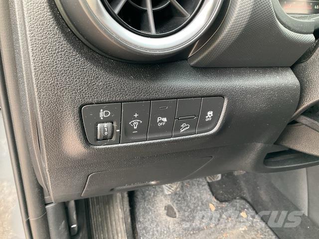 Hyundai Kona Osobní vozy